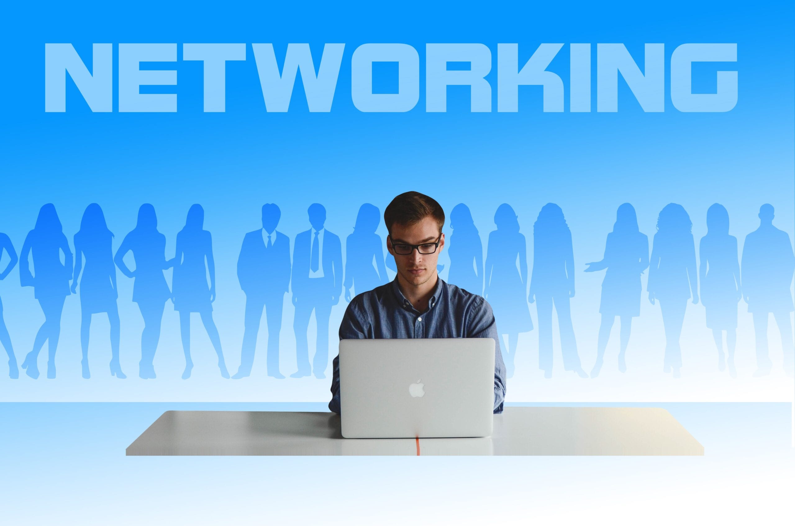 Ilustración de networking empresarial, con un hombre trabajando en un portátil ante las siluetas de otros profesionales