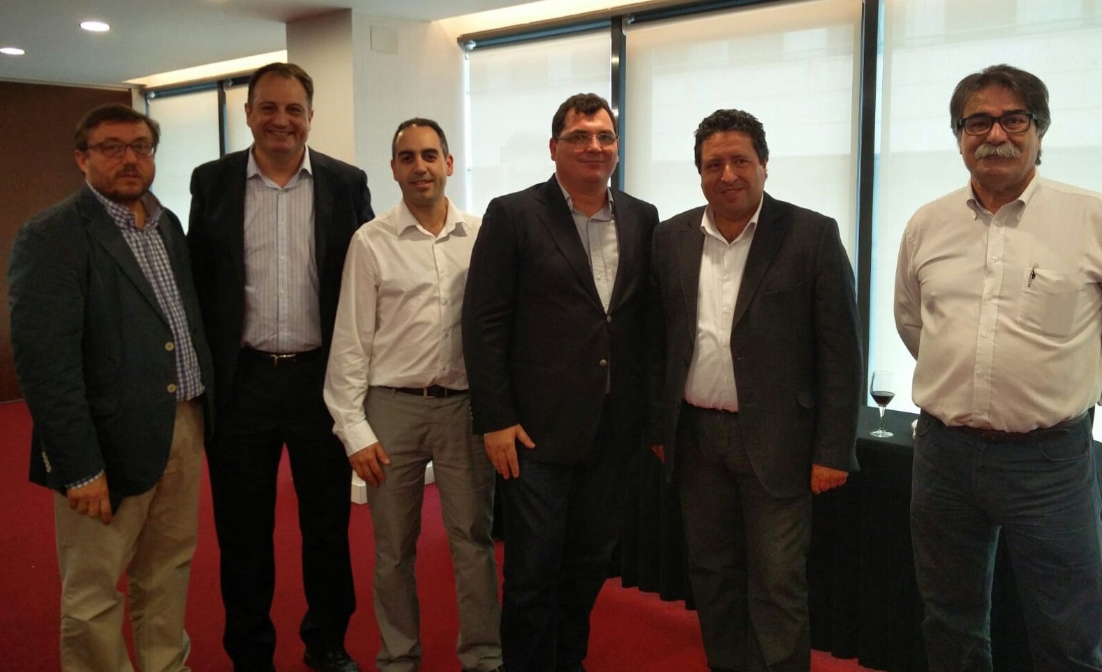 Foto de grupo de seis personas en la inauguración de una edición del Castellón Global Program